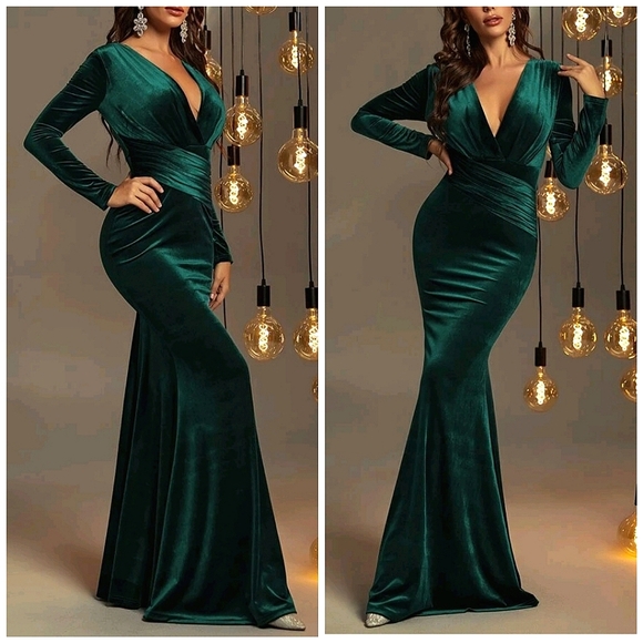 Mermaid Long Velvet Dresses with Beauta Neckline Green Plus Size